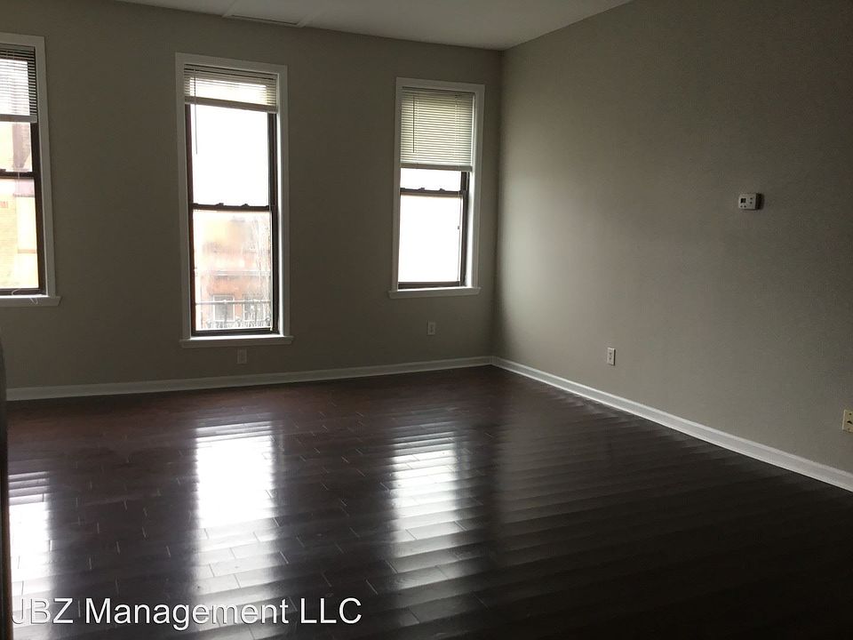 1st image of 1703 Saint Paul St APT 5
