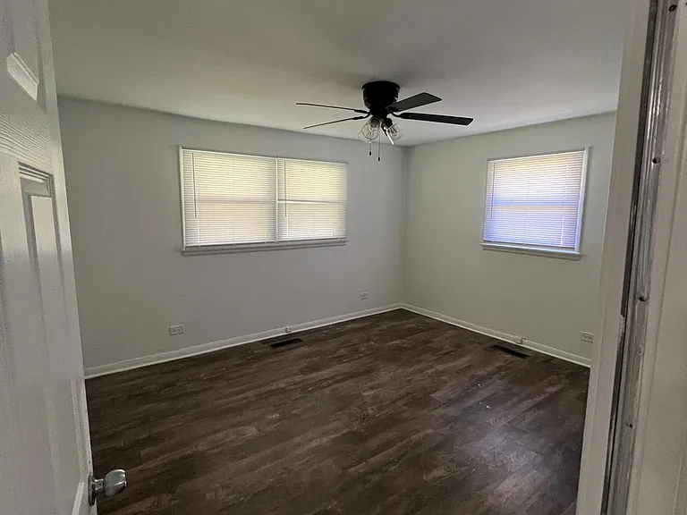 18801 Loretto Ln — Photo 9