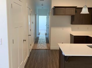 1958 N 3330 W UNIT 201, Lehi, UT 84043