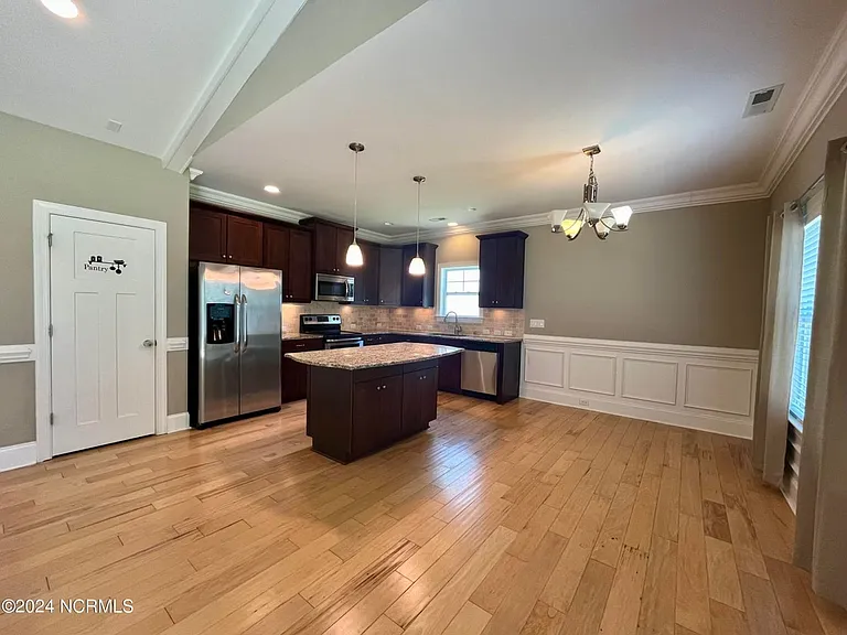 268 Marsh Haven Dr — Photo 6