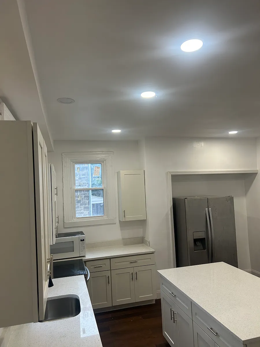 Building Photo - 138 Highland Ave #2