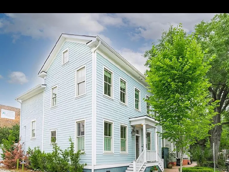 212 Houston St — Photo 14