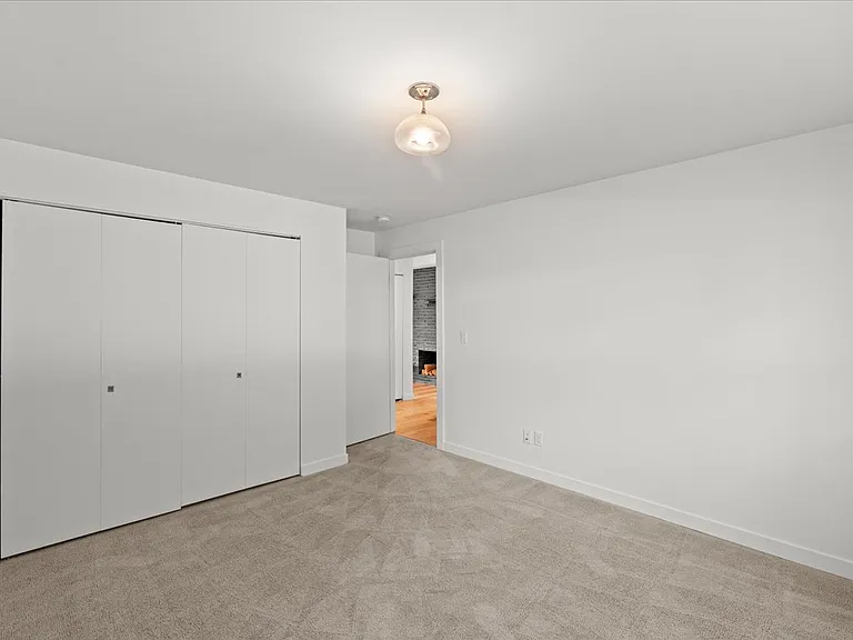 8625 26th Ave NE — Photo 16