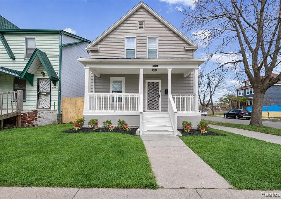 8103 E Canfield St #8103