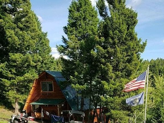 5th image of 1794 Beaverslide Rd