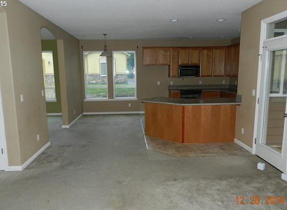3rd image of 6512 NE 73rd Ct