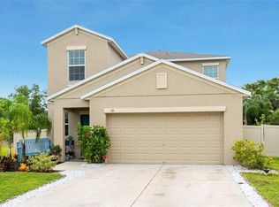 121 Cascade Bend Dr, Ruskin, FL 33570