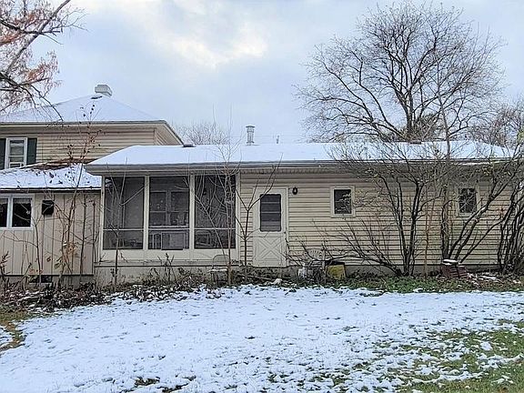 3rd image of 134 AVENUE