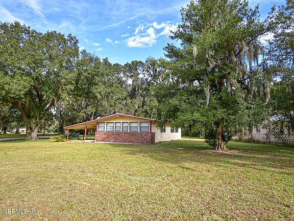 2nd image of 100 Parker Ln