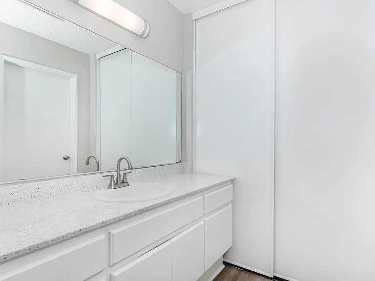 Mountain Springs Apartment Homes — Photo 21