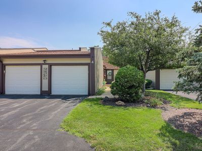 4 Sweetwood Ct, Indian Head Park, IL, 60525