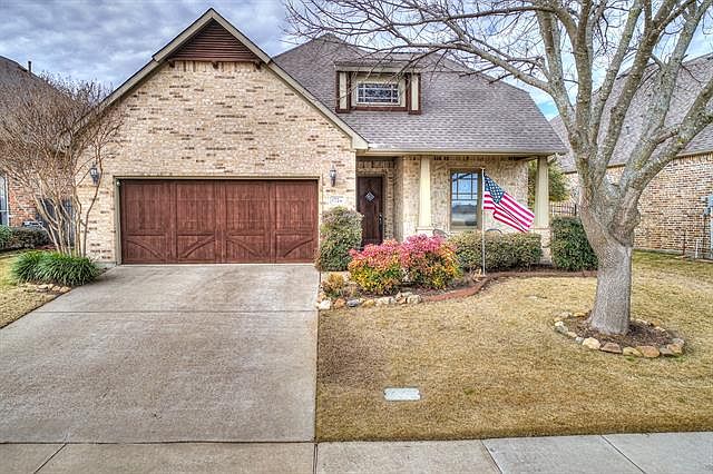 1st image of 1724 Hackett Creek Dr
