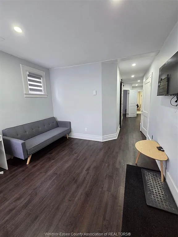 2 bed, $1,500 — Photo 2