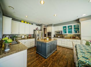 1482 Loring Way, Brentwood, CA