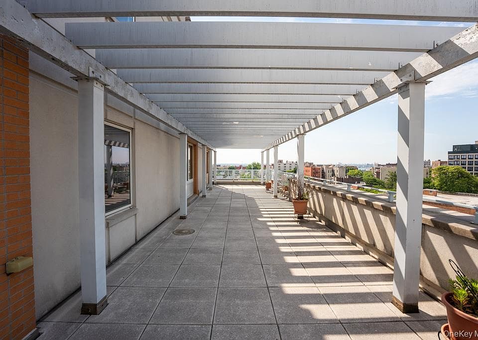 1st image of 853 Macy Place #7E