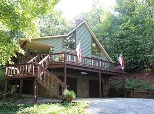 773 Fox Trace Dr, Sylva, NC 28779