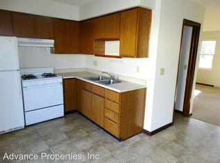 5225 N Ripley St, Davenport, IA 52806