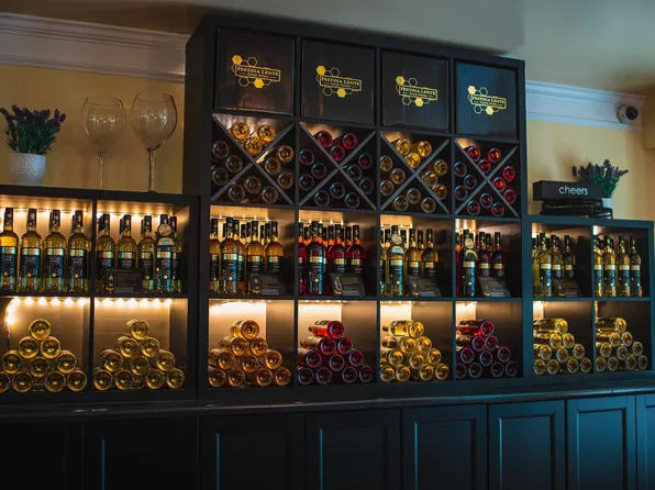 21113 16th Ave, Langley, BC V2Z 1K3