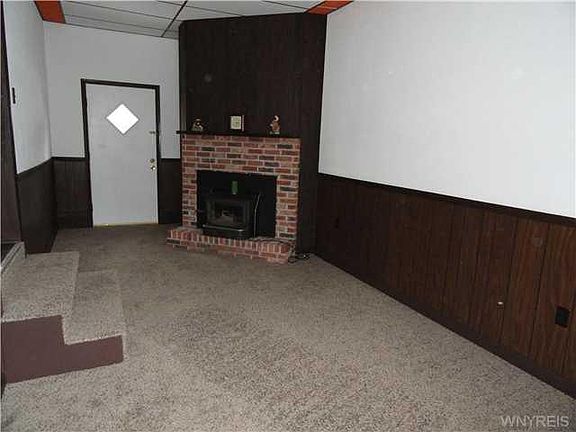 2nd image of 3749 Dartmouth St
