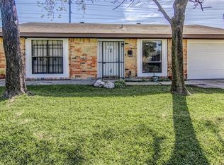 1030 Heathfield Dr, Channelview, TX 77530