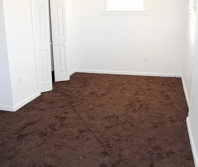 13 S Jefferson Ave — Photo 8