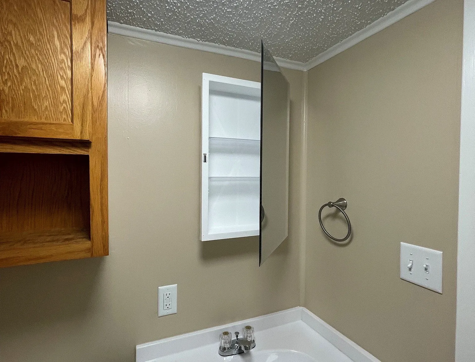 1 bed, $600 — Photo 4