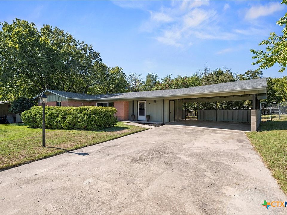 1st image of 4 Gillen Ct