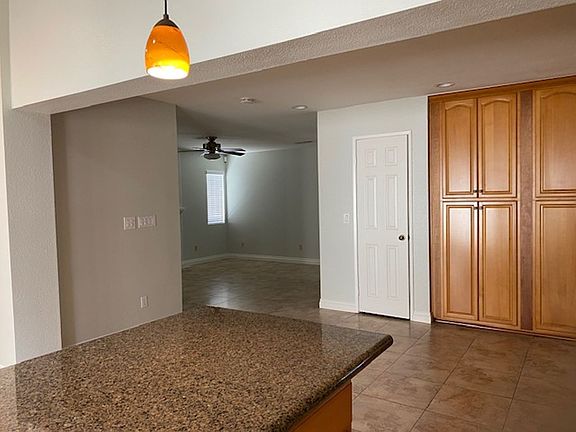 5th image of 11863 Thomas Hayes Ln