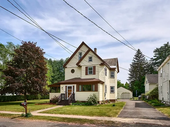 22 Spring St, Easthampton, MA 01027