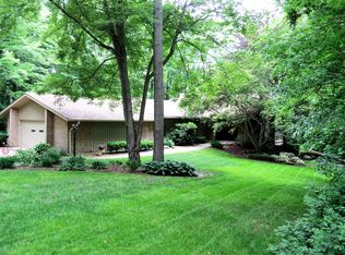 411 Darlington Rd NE, Warren, OH 44484