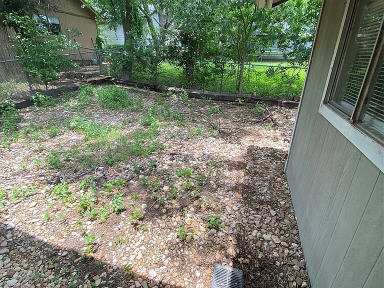 806 Sirocco Dr #A — Photo 7