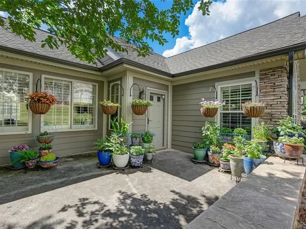 3480 Waterwheel Cir, Winston Salem, NC 27103