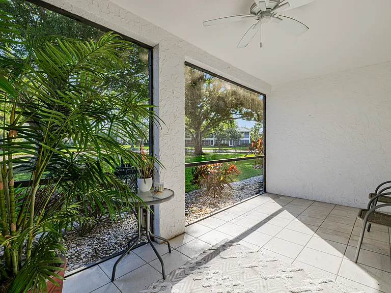 600 Misty Pines Cir #104 — Photo 31