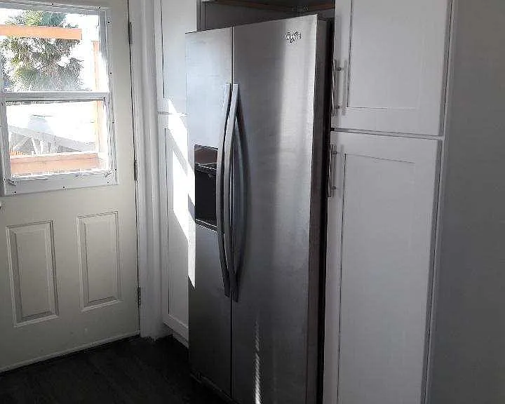 10519 Samoa Ave — Photo 11