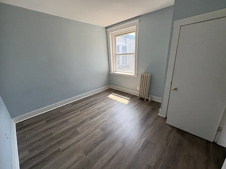 49 Hooker St #3 — Photo 4
