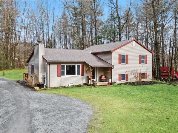 55 Red Clover Lane, Shaftsbury, VT 05262