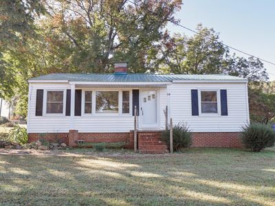 59 W Cornwallis St, Pittsboro, NC, 27312