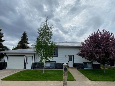 1823 9th Ave E, Williston, ND, 58801