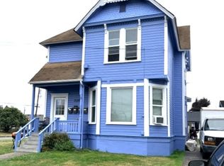 306 Alder St APT 4, Kelso, WA 98626