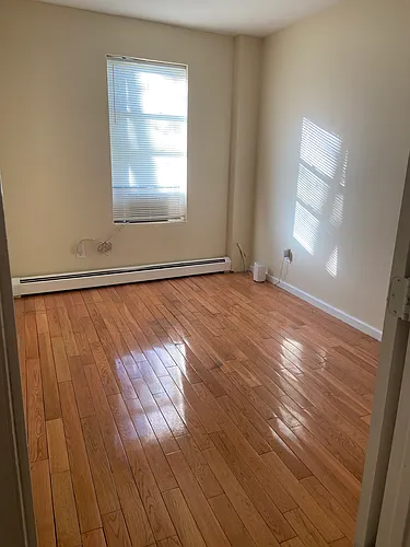 1111 Harrison Ave Photo 1