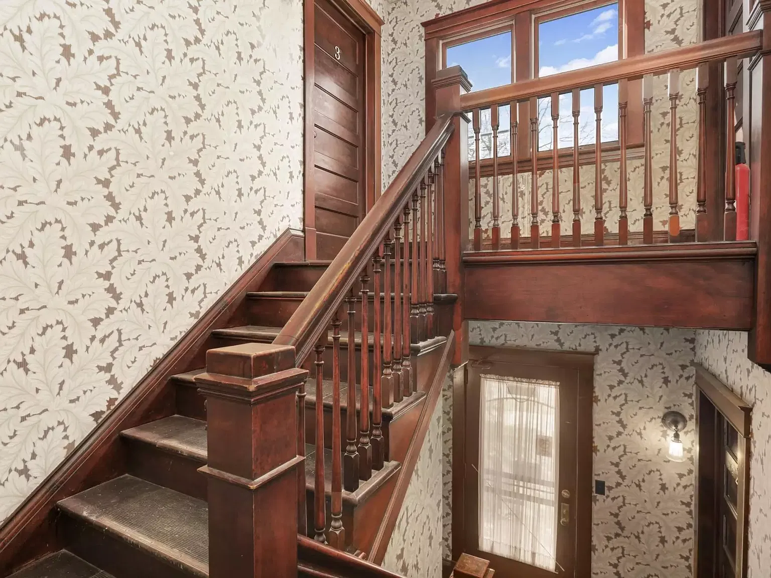 2 bed, 650 sqft, $1,500 — Photo 2