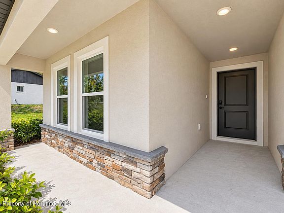 3rd image of 11041 Spoonbill Rd
