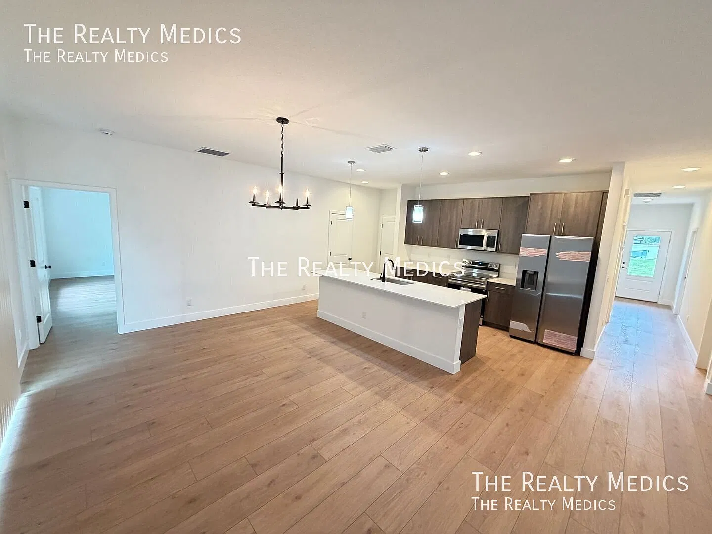 New Constuction 4 Bed/2 Bath Home — Photo 3