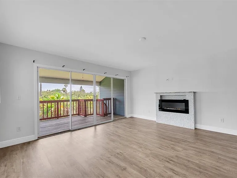 802 Hidden Harbour Dr — Photo 16