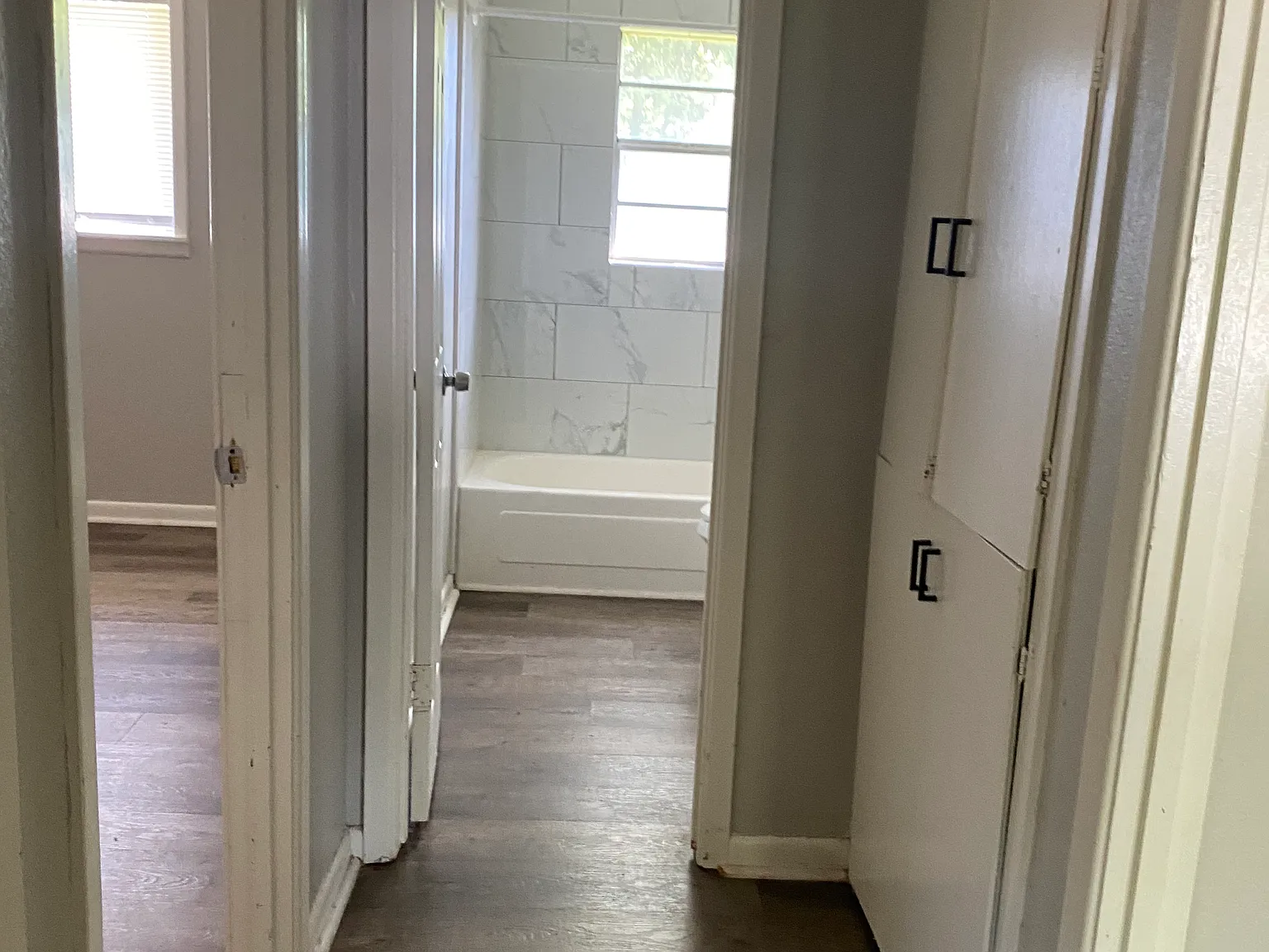 2 bed, $800 — Photo 3