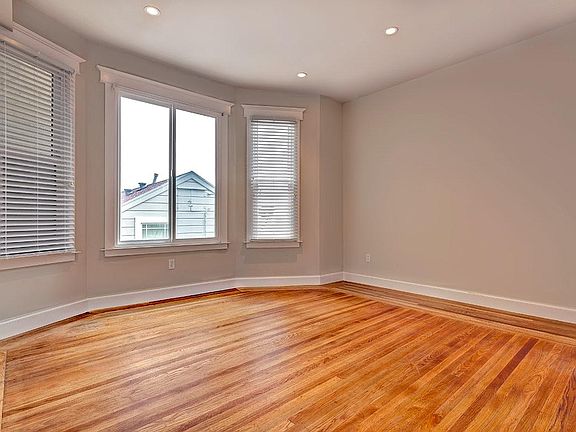 5th image of 1221 Union St APT 2