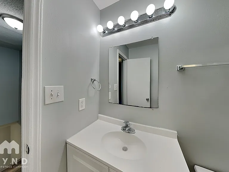 5424 Two Moons Dr — Photo 14