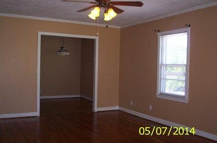 LIVING ROOM_05142014