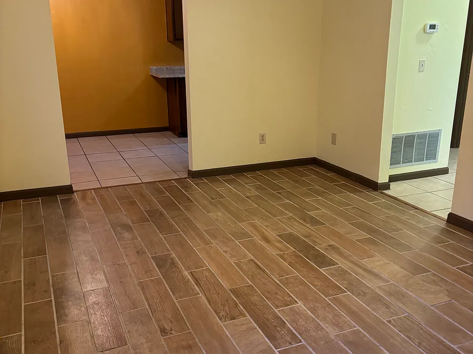 Livingroom looking into kitchen