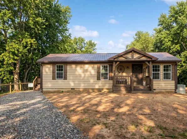 292 Harmony Rd, Gainesboro, TN 38562